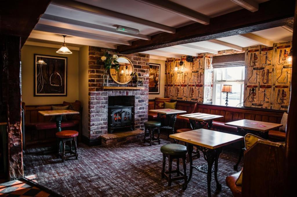 The Black Horse Inn Gainsborough Buitenkant foto