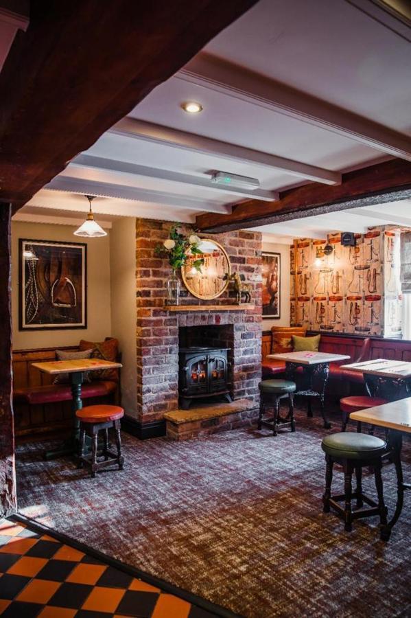 The Black Horse Inn Gainsborough Buitenkant foto
